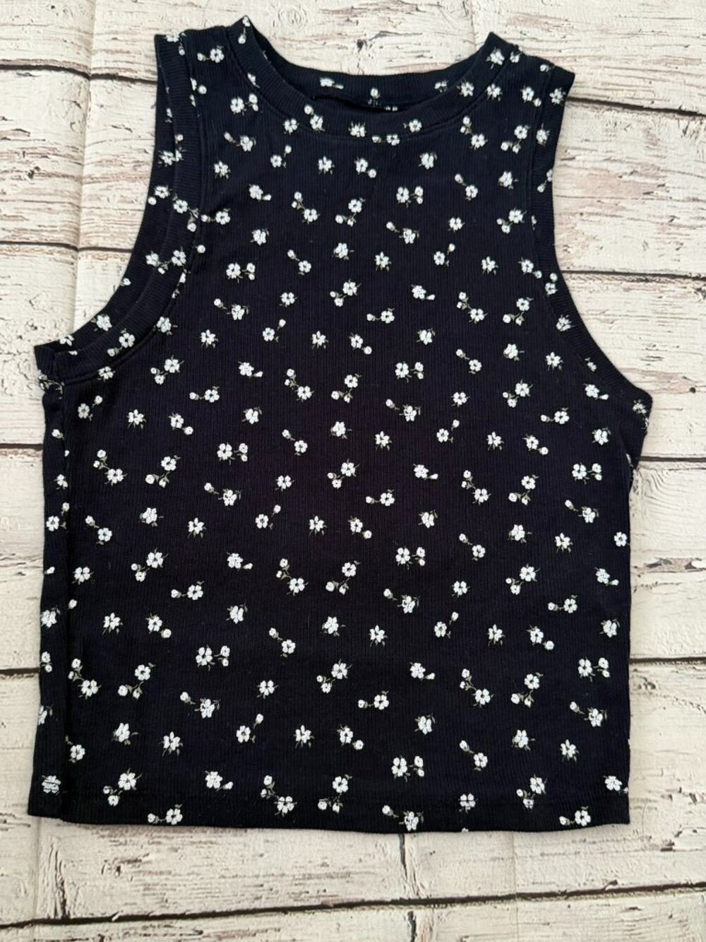 Hollister Women/Junior Tank Crop Top size Small